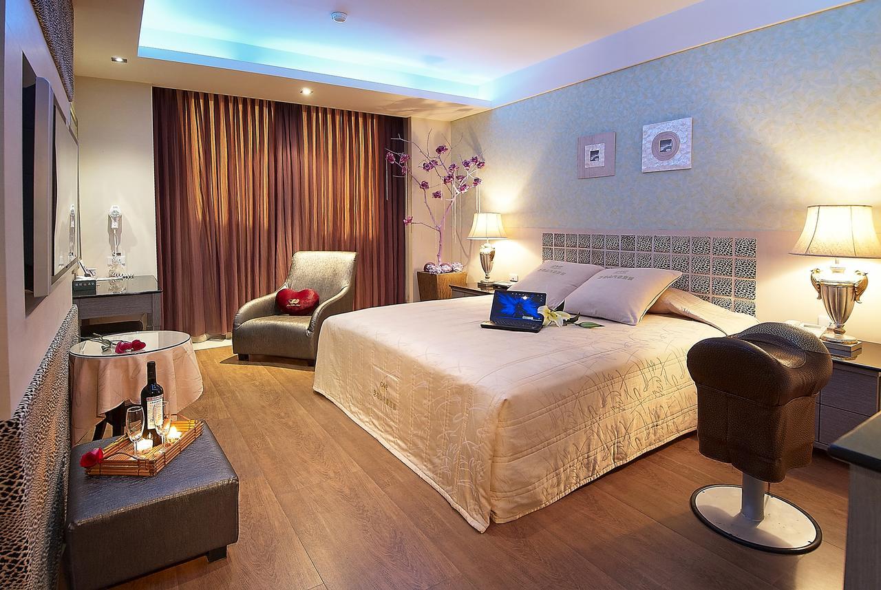 Zhi Baishan Motel Zhunan Zewnętrze zdjęcie