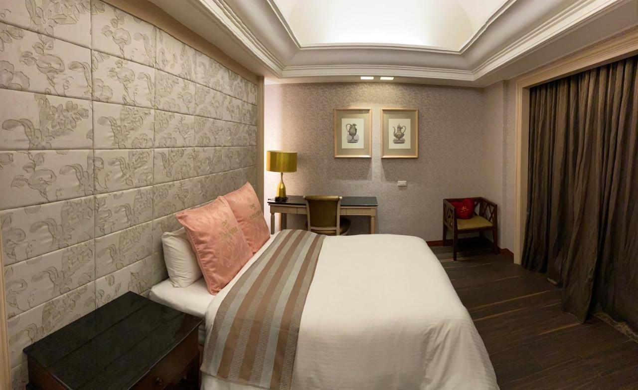 Zhi Baishan Motel Zhunan Zewnętrze zdjęcie